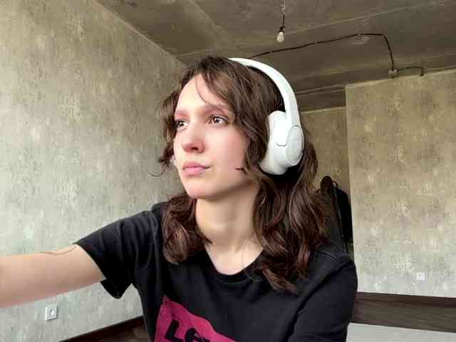 SunniCunningan webcam