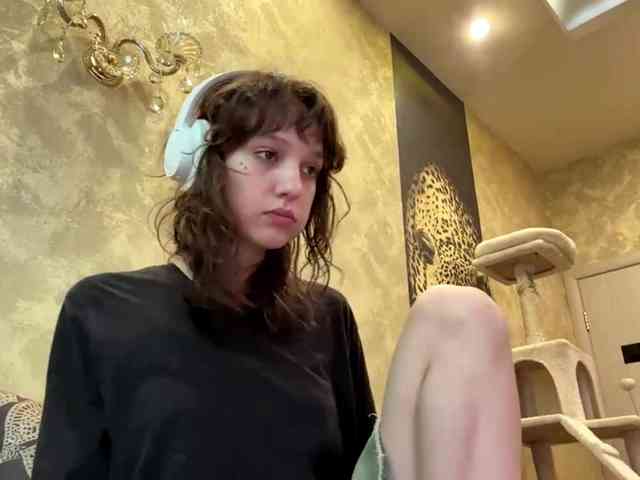 SunniCunningan webcam