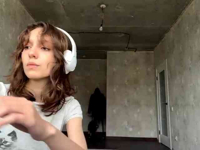 SunniCunningan webcam