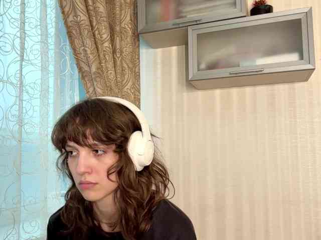 SunniCunningan webcam