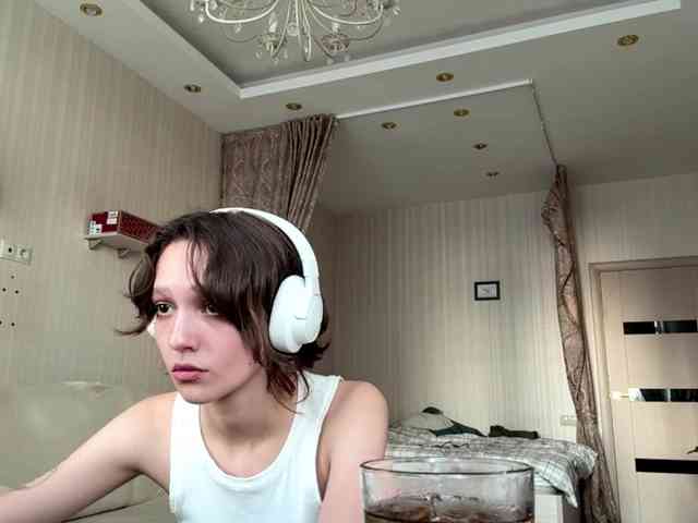 SunniCunningan webcam