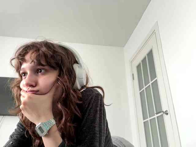 SunniCunningan webcam