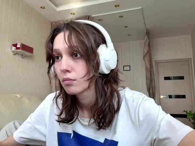 SunniCunningan webcam