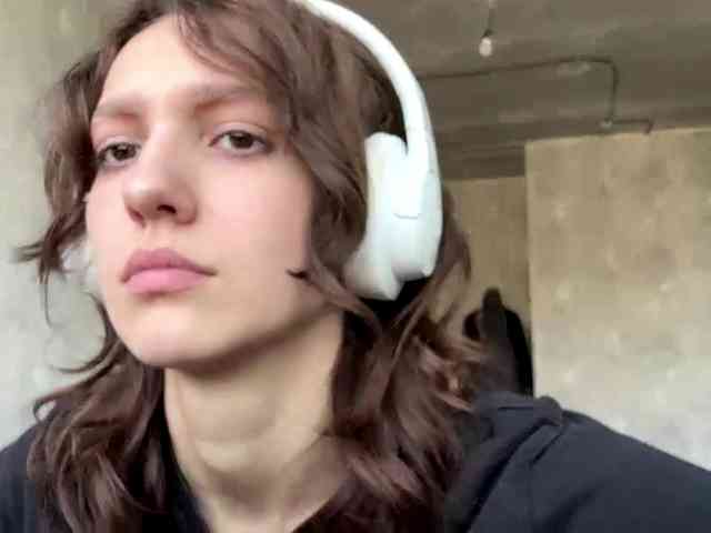 SunniCunningan webcam