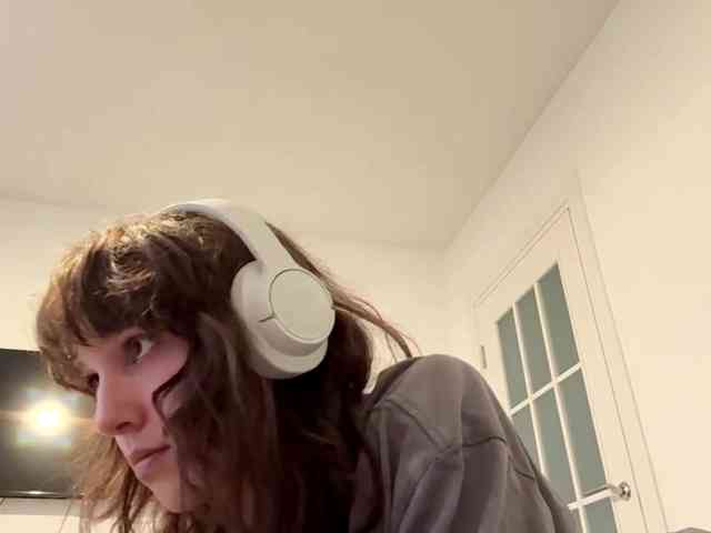 SunniCunningan webcam