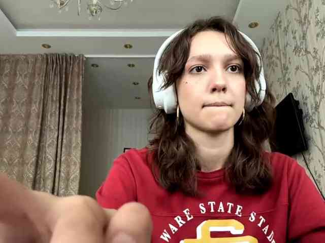 SunniCunningan webcam