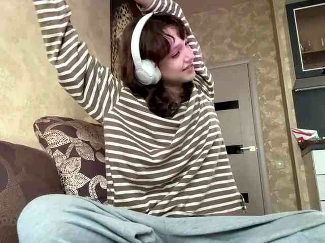 SunniCunningan webcam