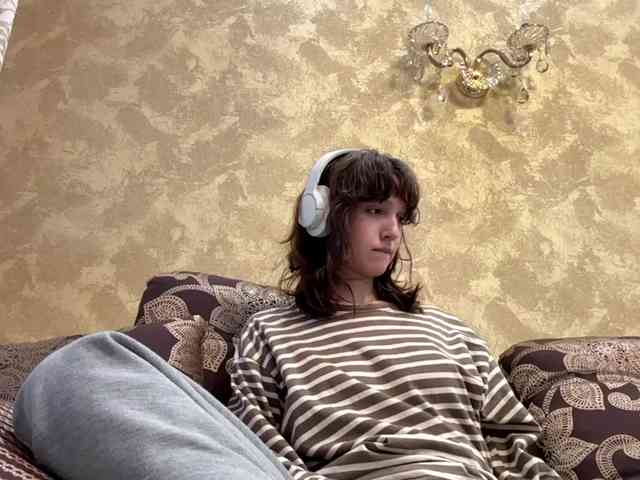 SunniCunningan webcam