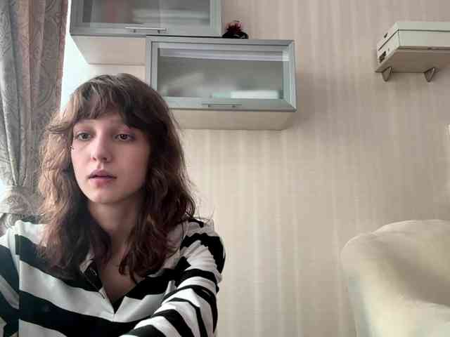 SunniCunningan webcam
