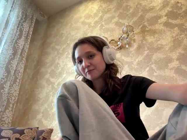 SunniCunningan webcam