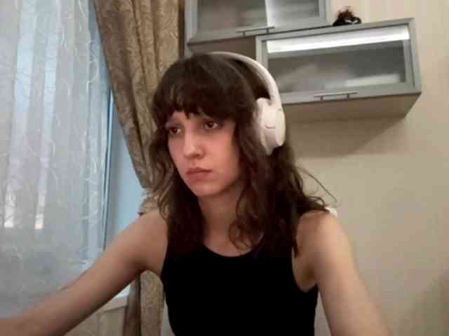 SunniCunningan webcam