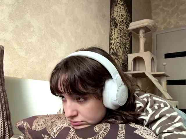 SunniCunningan webcam