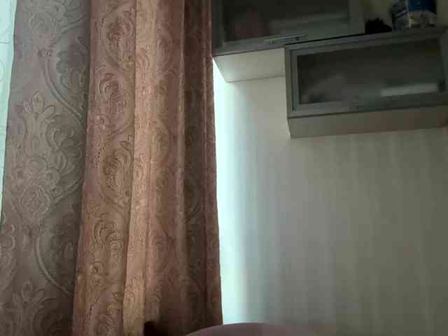 SunniCunningan webcam