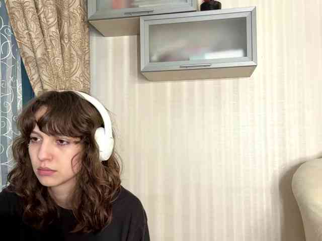 SunniCunningan webcam