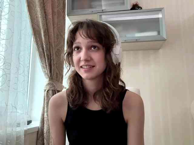 SunniCunningan webcam