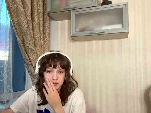 SunniCunningan webcam