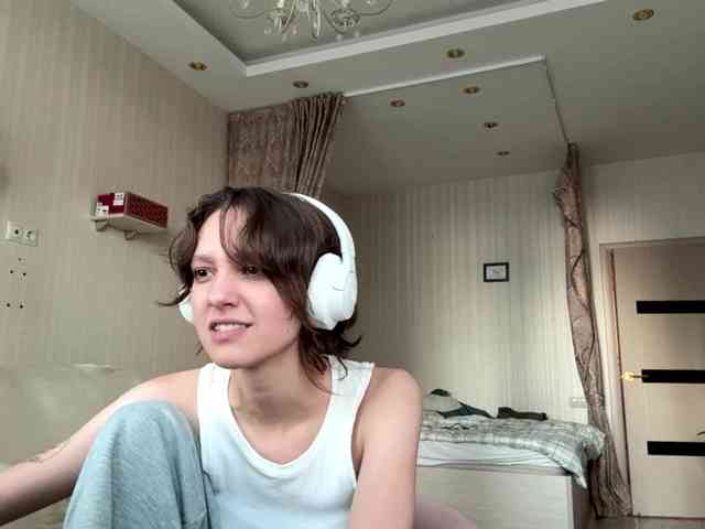 SunniCunningan webcam