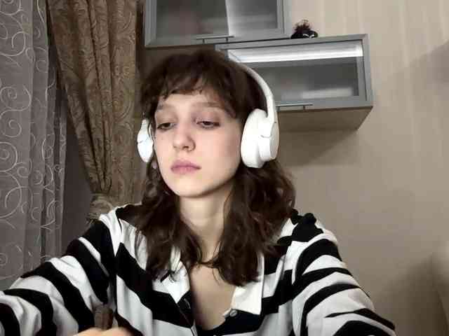SunniCunningan webcam
