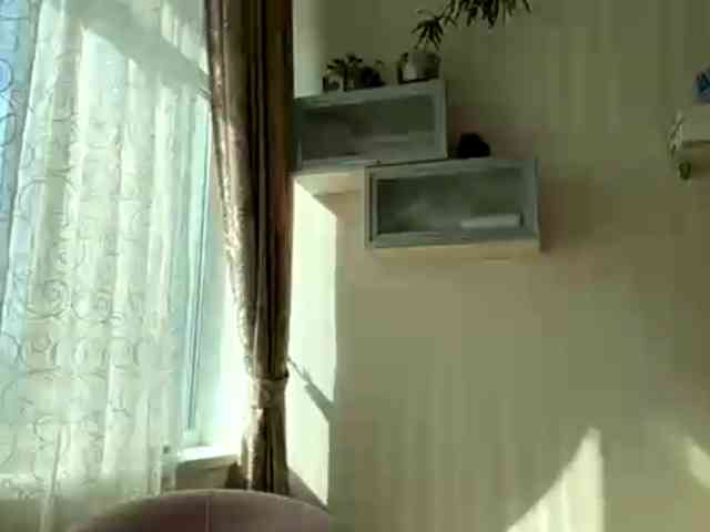 SunniCunningan webcam