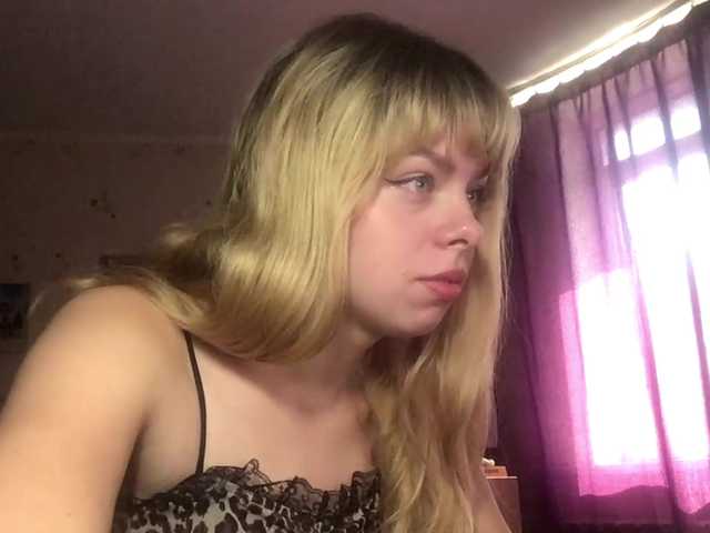 SandyThorington live cam on BongaCams