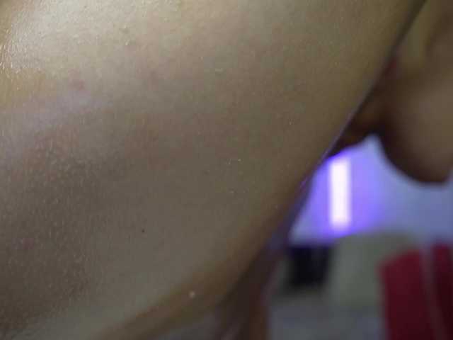 DezireeDoly live cam on BongaCams