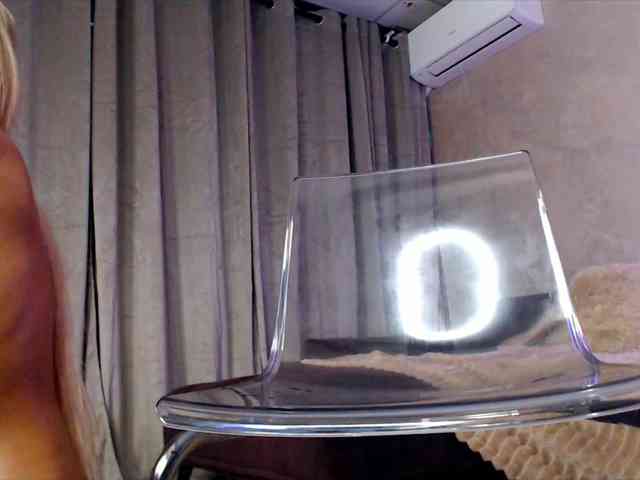 DezireeDoly webcam