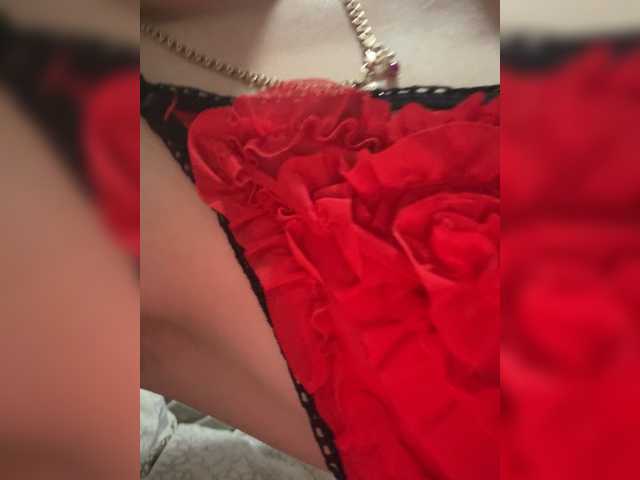 Kitti2918 live webcam show