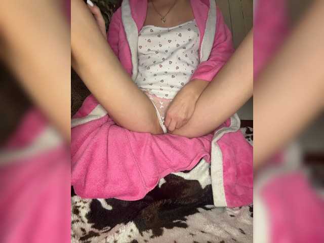 Kitti2918 live cam