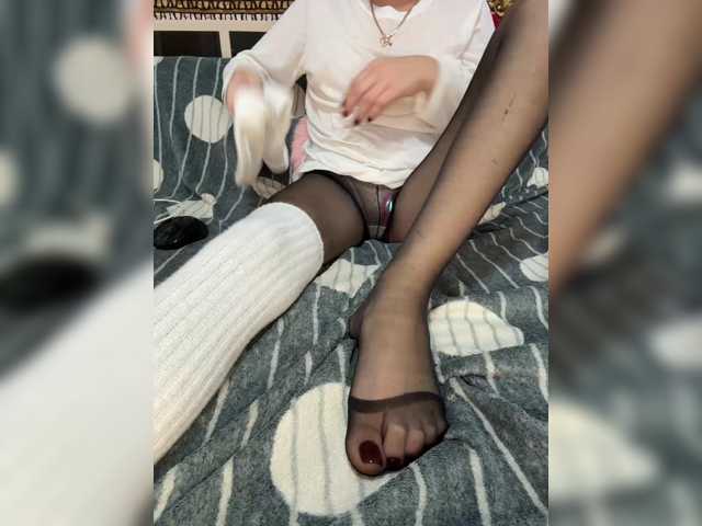Kitti2918 live cam on BongaCams