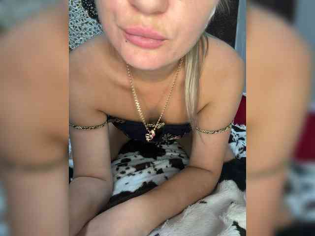 Kitti2918 webcam
