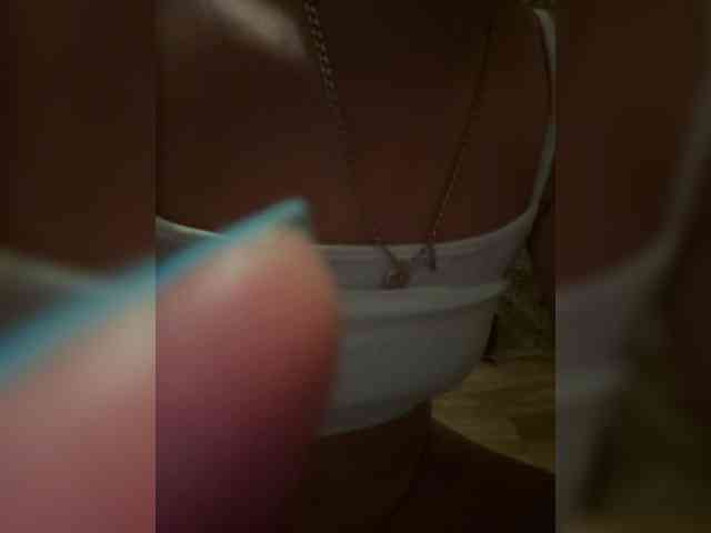 Kitti2918 webcam
