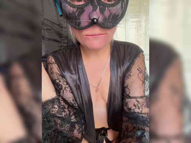 Kitti2918 webcam