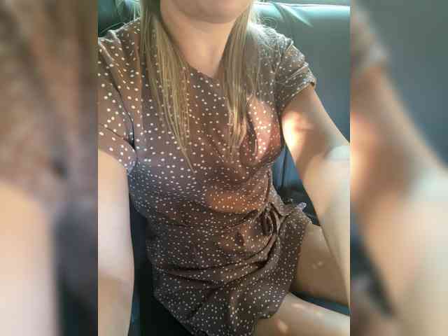 Kitti2918 webcam