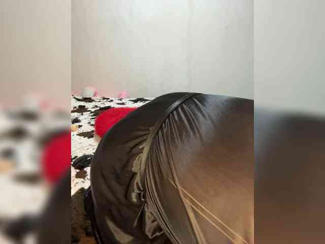 Kitti2918 webcam