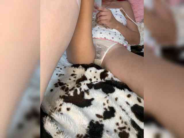 Kitti2918 webcam