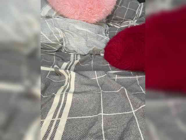 Kitti2918 webcam