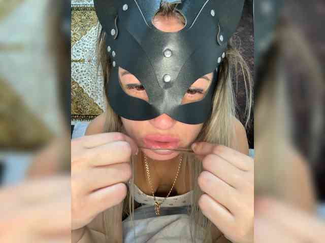 Kitti2918 webcam