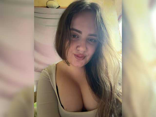 Lumiaa live cam on BongaCams