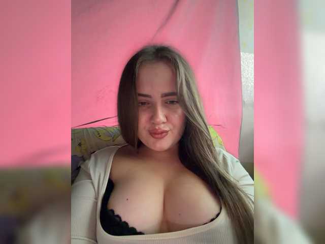 Lumiaa live cam on BongaCams