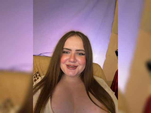 Lumiaa live cam on BongaCams