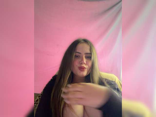 Lumiaa live cam on BongaCams