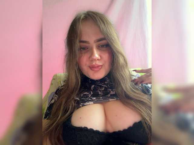 Lumiaa live cam on BongaCams