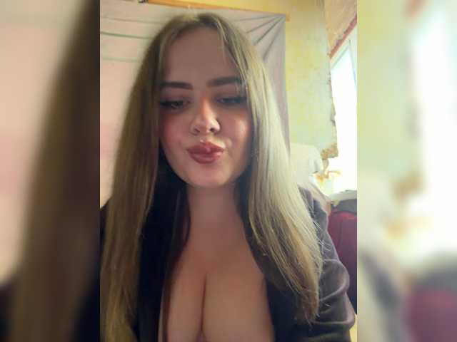 Lumiaa live cam on BongaCams