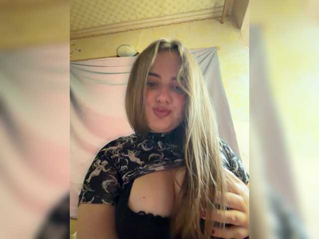 Lumiaa live cam on BongaCams