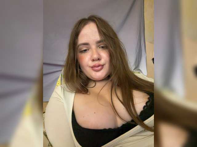 Lumiaa live cam on BongaCams