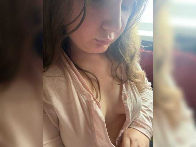 Lumiaa live webcam show