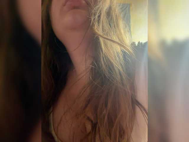 Lumiaa live cam on BongaCams