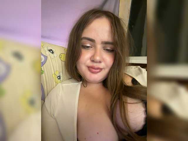 Lumiaa live cam on BongaCams