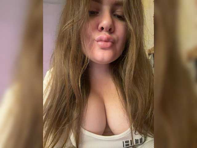 Lumiaa live cam on BongaCams