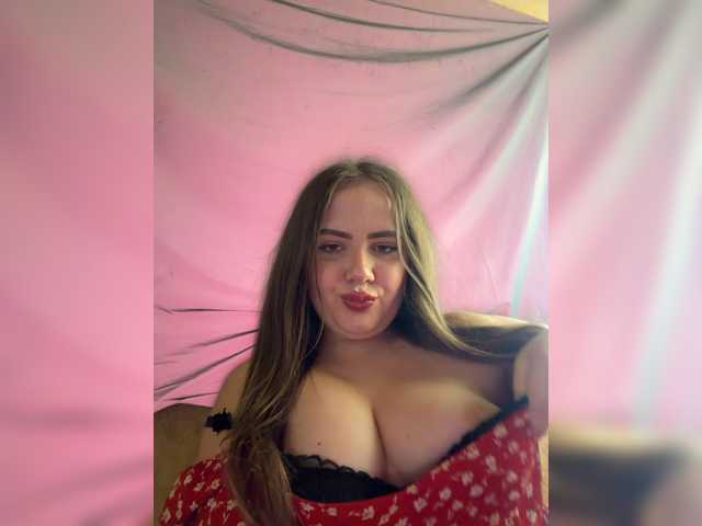 Lumiaa live cam on BongaCams